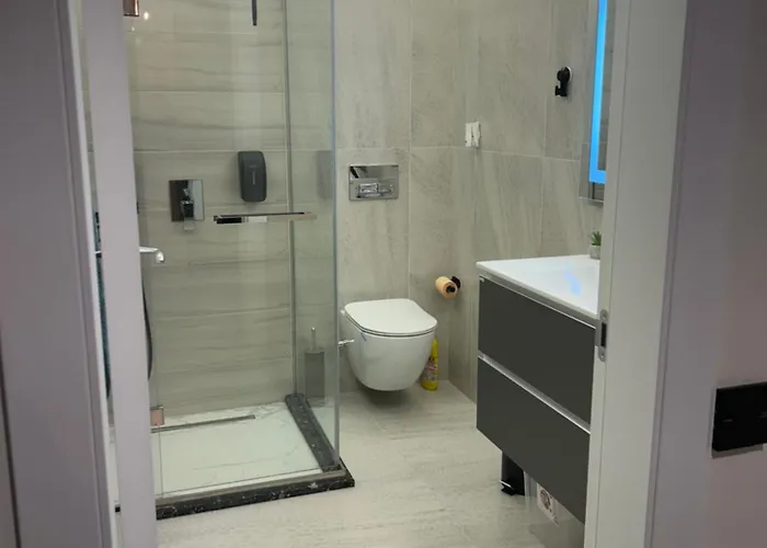 3 Hanul Piratilor Apartament *